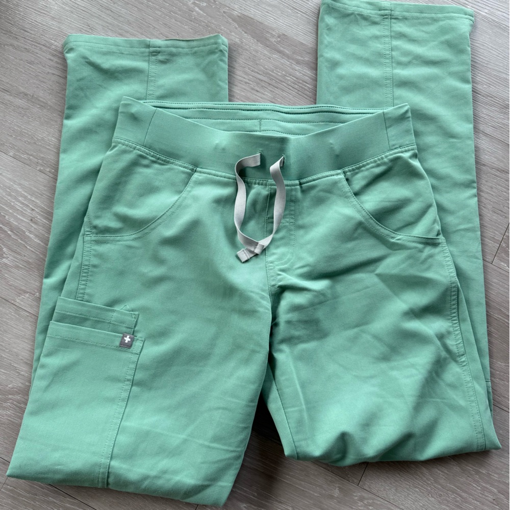 Figs scrub pants